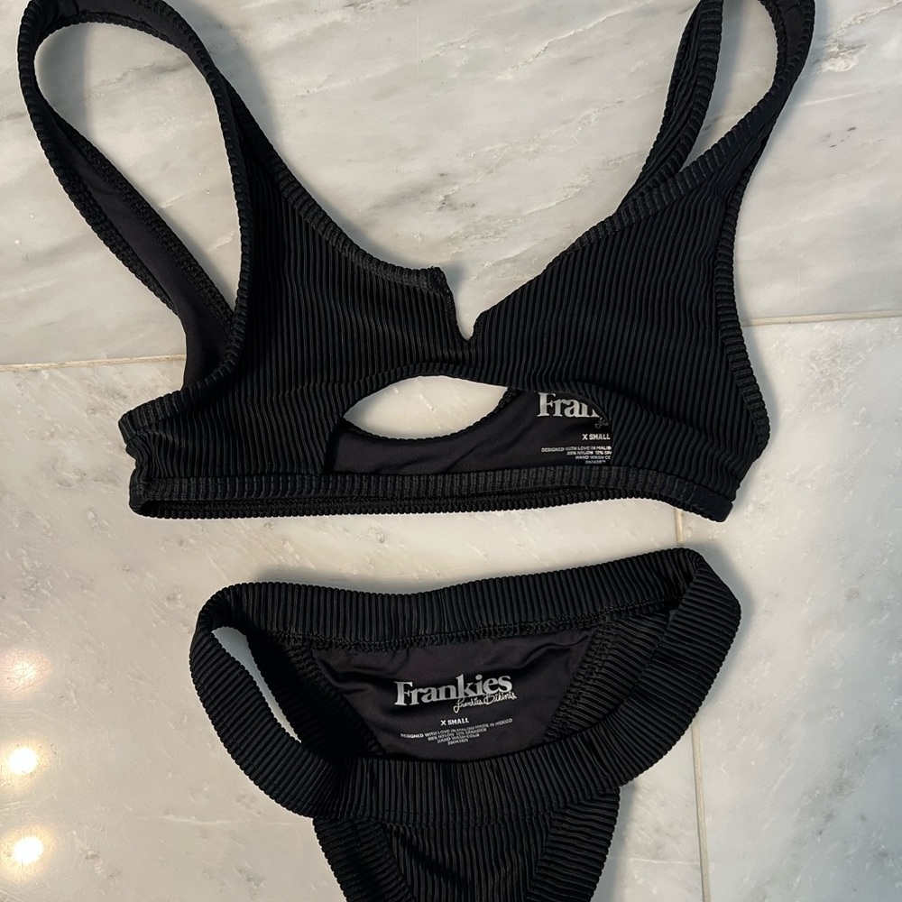 Frankies Bikini